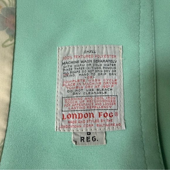 London Fog Vintage Aqua Blue/Green Trench Raincoat. Size 8R - Picture 16 of 16